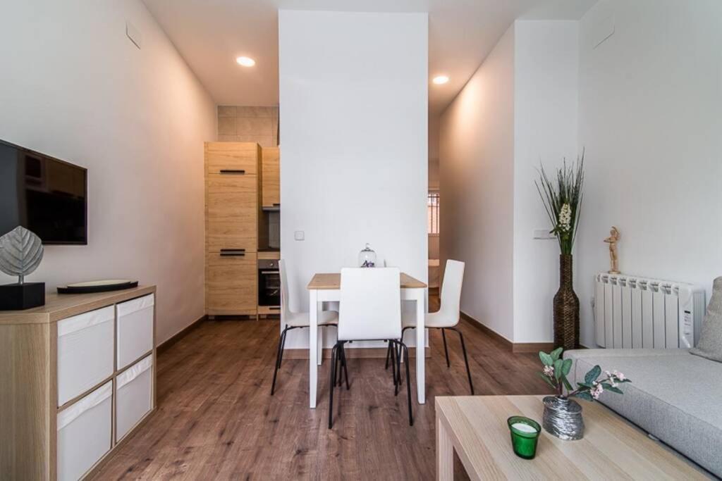 #15Pin-1 Apartamento De Un Dormitorio En Tetuan Мадрид Экстерьер фото